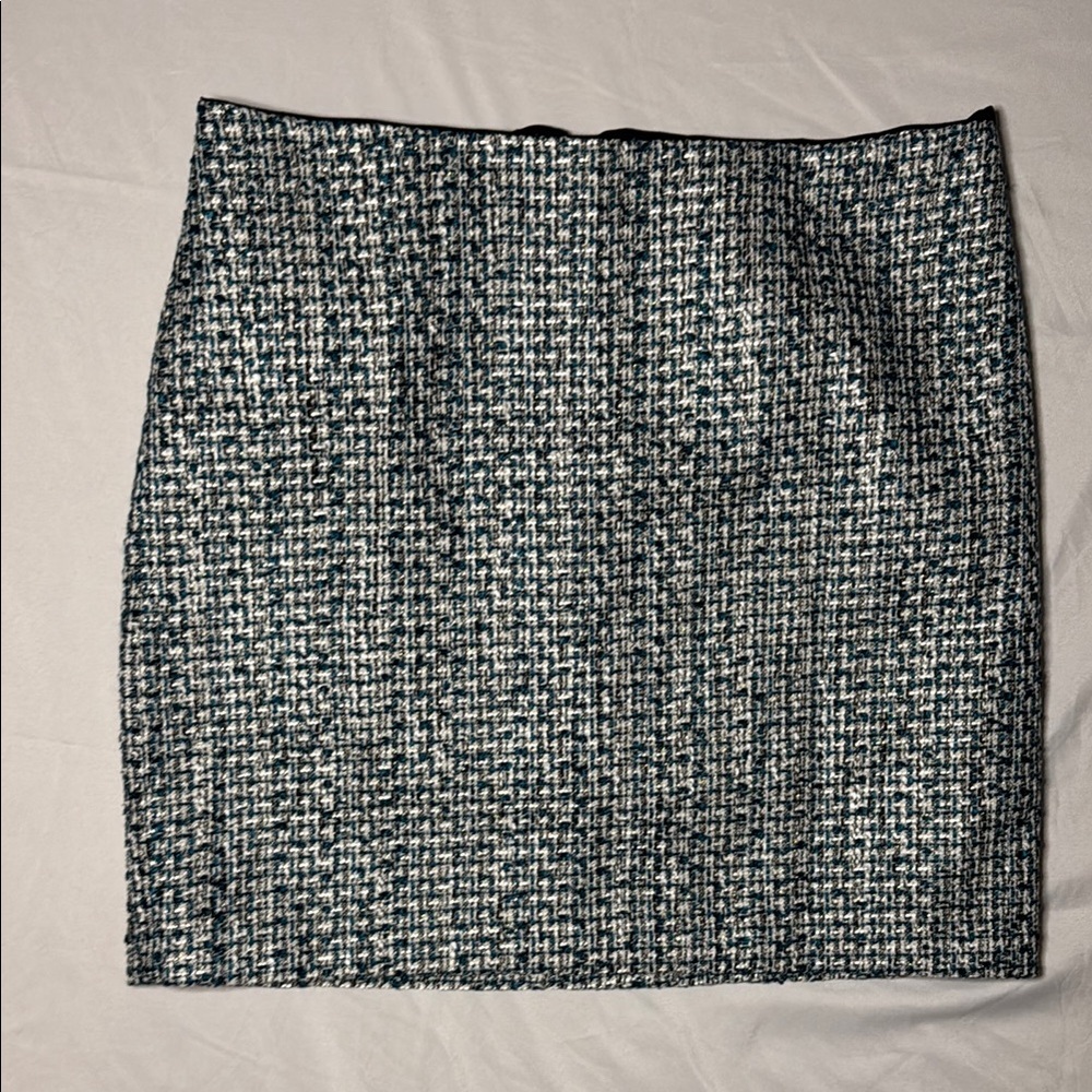 White House Black Market Tweed Mini Skirt in Blue and White